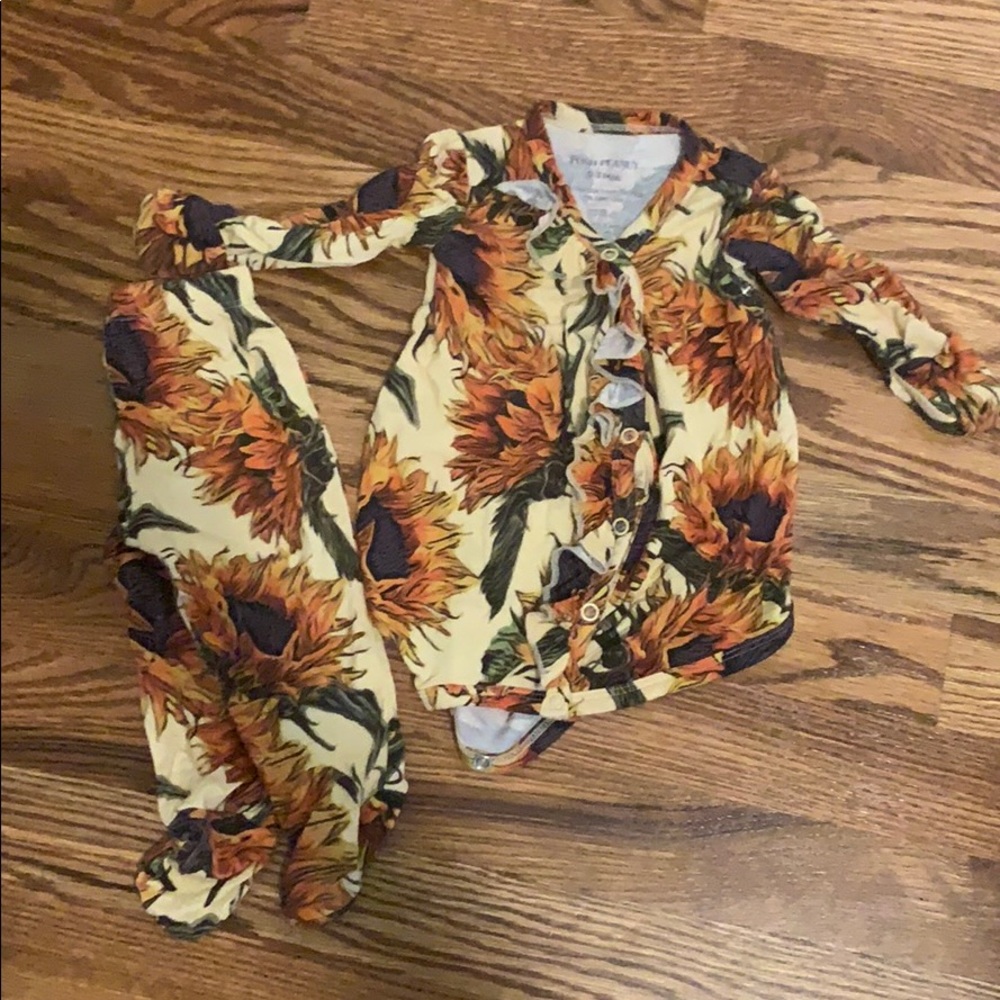 🎉LDW SALE 🎉 Discontinued Posh Peanut Arev Kimono